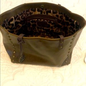 Jessica Simpson Carry All